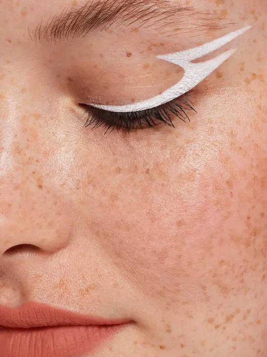 Matte Fluid Eye Paint™ - Image 36
